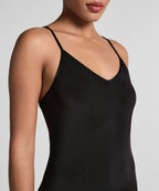 Straffendes Unterkleid  - Schwarz