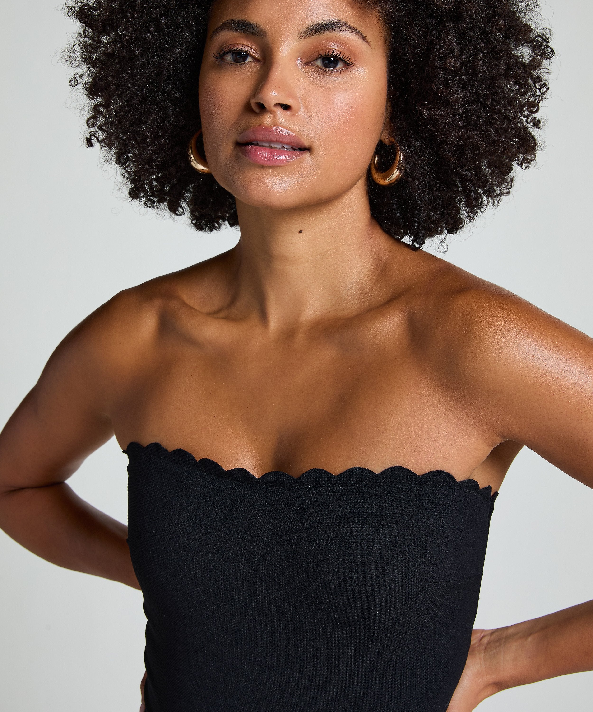 Badeanzug Bandeau Scallop  - Schwarz
