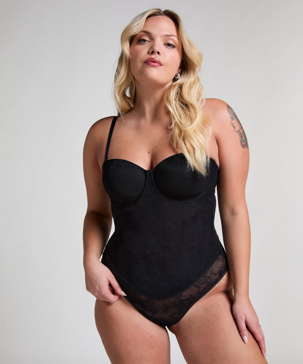 Shaping Body mit Spitze  - Schwarz