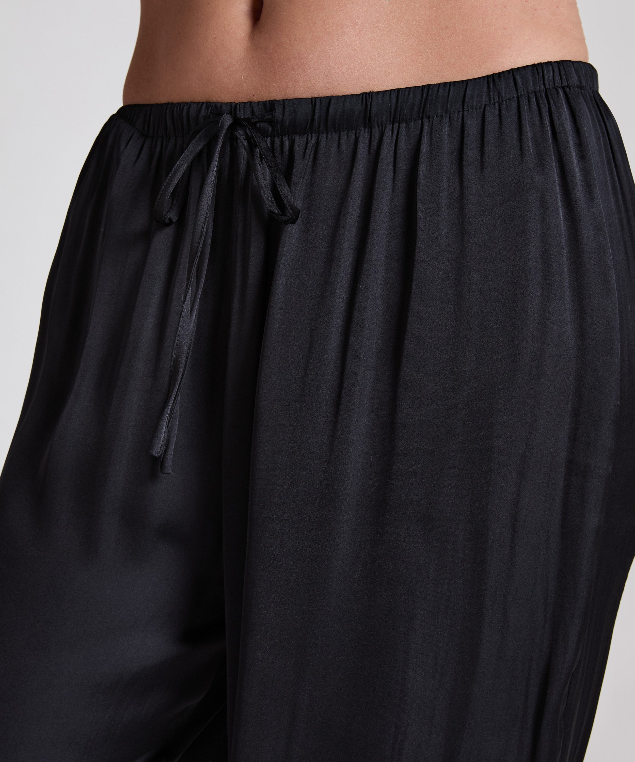Satin-Strandhose  - Schwarz