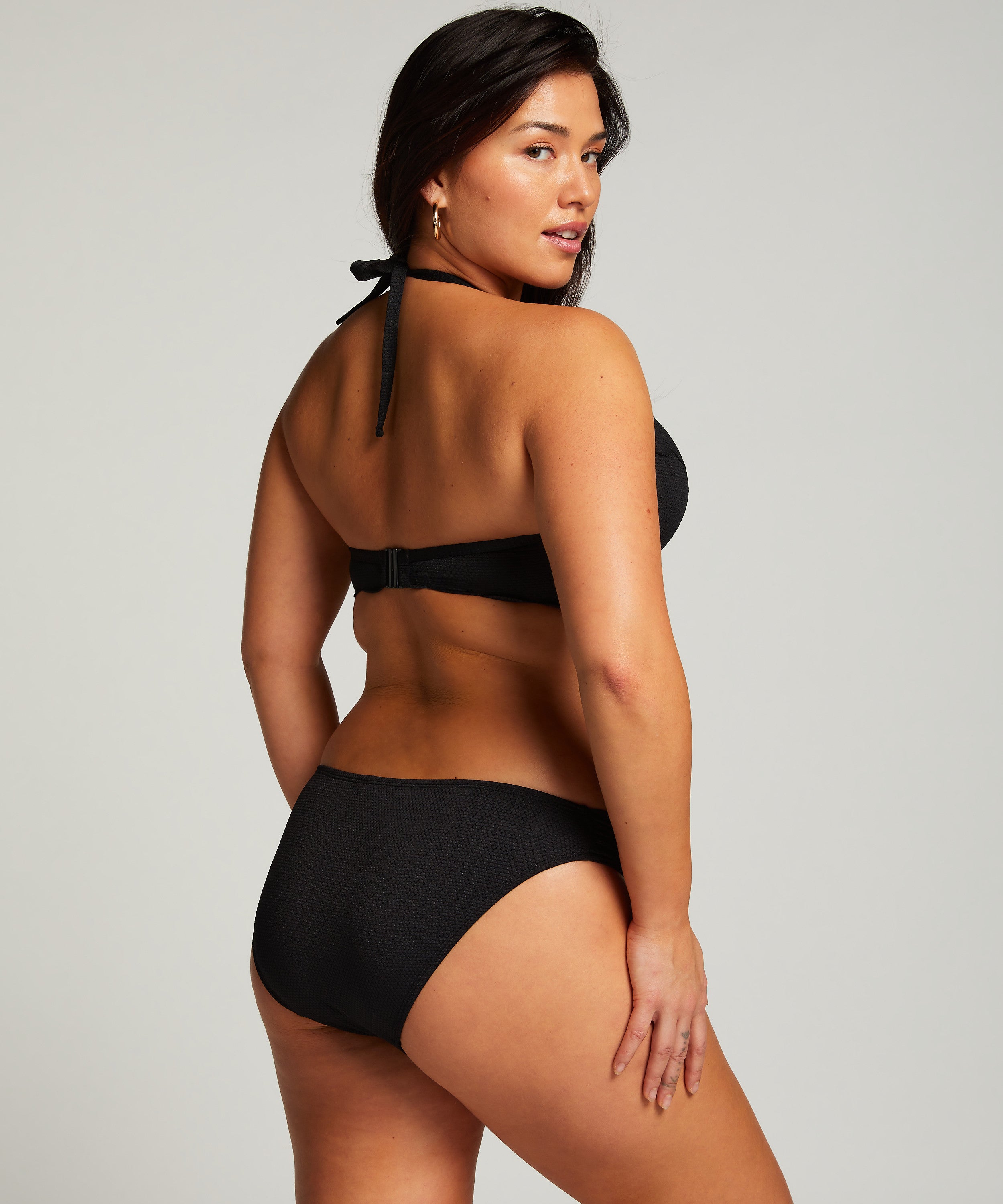 Vorgeformtes Push-up Bügel-Bikinitop Scallop Cup A - E  - Schwarz